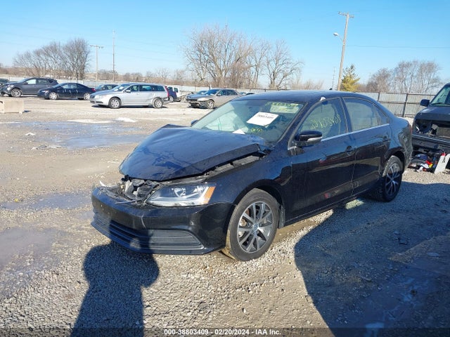 3VWDB7AJXJM209138 Volkswagen Jetta