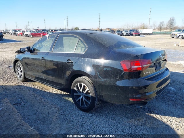 3VWDB7AJXJM209138 Volkswagen Jetta
