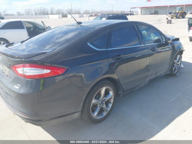 3FA6P0HD1FR113368 Ford FUSION SE