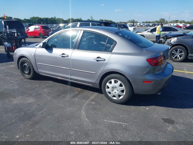 2006 MAZDA MAZDA3 I VIN: JM1BK12F461430496