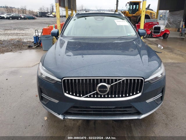 2022 VOLVO XC60 B6 INSCRIPTION VIN: YV4062RL0N1040956