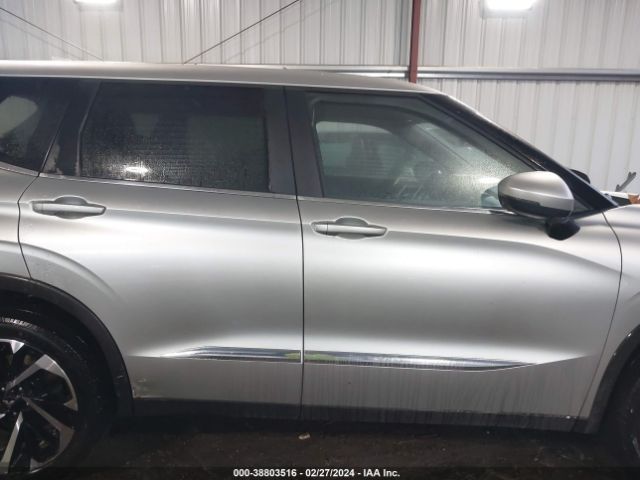 JA4J4TA87NZ033766 Mitsubishi Outlander Es 2.5 S-awc