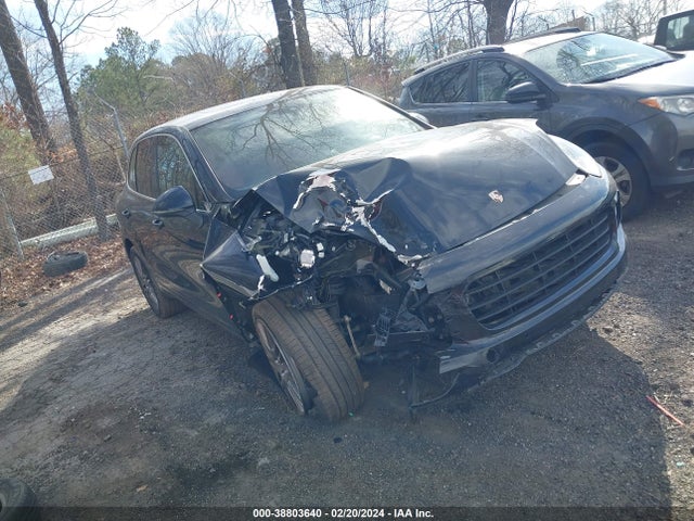 2016 PORSCHE CAYENNE WP1AA2A26GLA04607 Photo 0