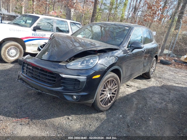 2016 PORSCHE CAYENNE WP1AA2A26GLA04607 Photo 1
