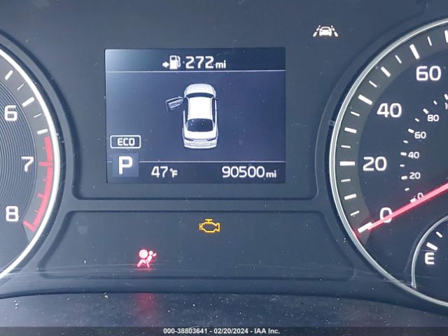 5XXGT4L38KG298043 KIA Optima S