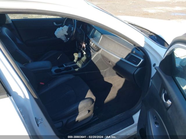 5XXGT4L38KG298043 KIA Optima S