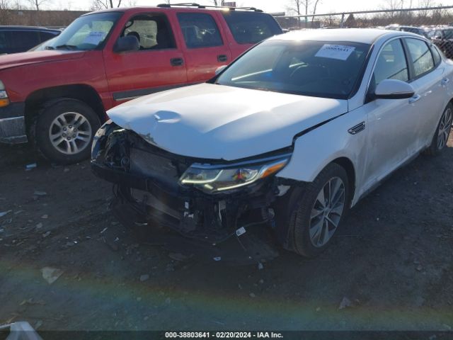 5XXGT4L38KG298043 KIA Optima S