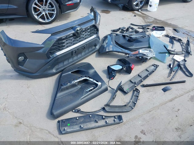 Toyota Rav4 Xle 2020 2T3W1RFV2LW082571 Image 12
