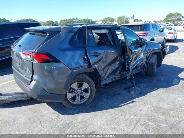 Toyota Rav4 Xle 2023 2T3W1RFV6PC233712 Image 4