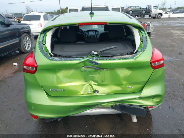 1FADP3M28JL304547 Ford FOCUS SEL