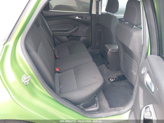 1FADP3M28JL304547 Ford FOCUS SEL