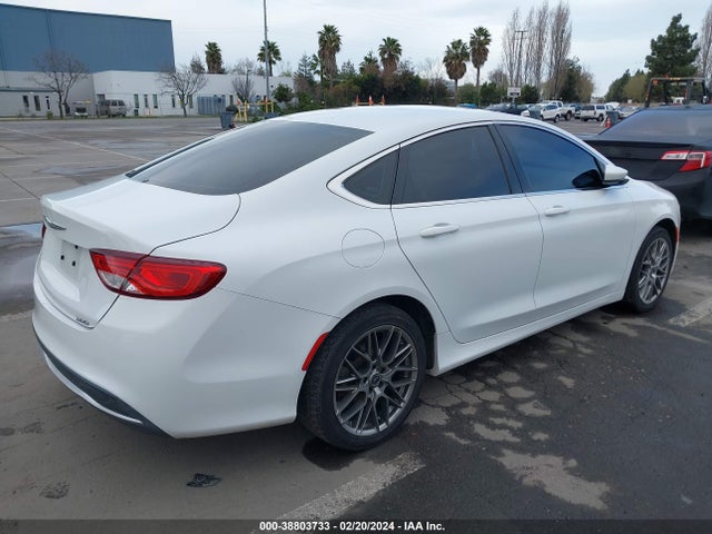 Chrysler 200 Limited 2015 1C3CCCAB4FN625071 Image 4