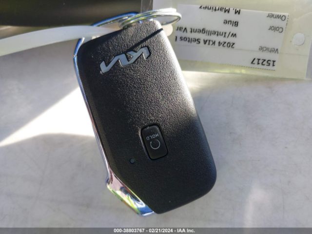 KNDER2AA6R7567574 KIA SELTOS EX