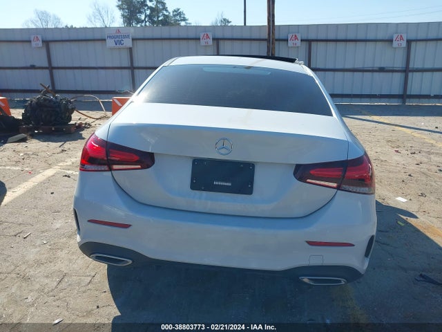W1K3G4EB6NJ366420 Mercedes-Benz A 220