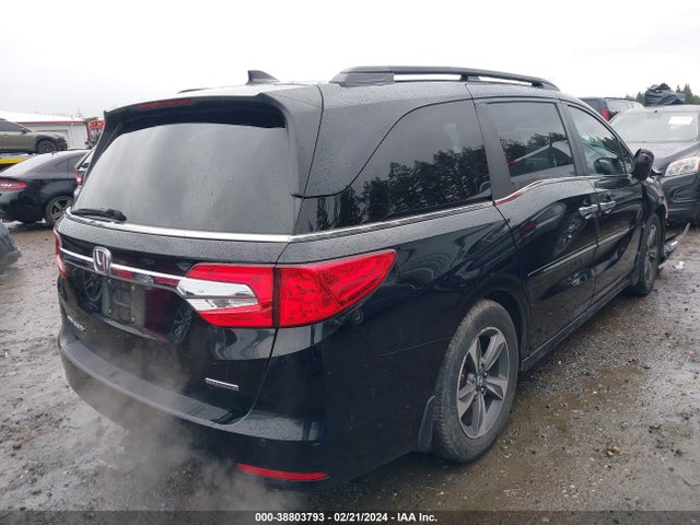 Honda Odyssey Touring 2018 5FNRL6H86JB068429 Image 4