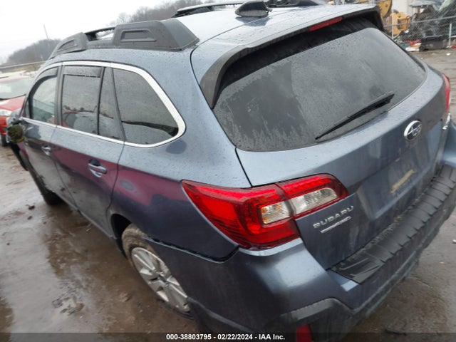 Subaru Outback 2.5i Premium 2018 4S4BSAHC4J3298832 Image 3