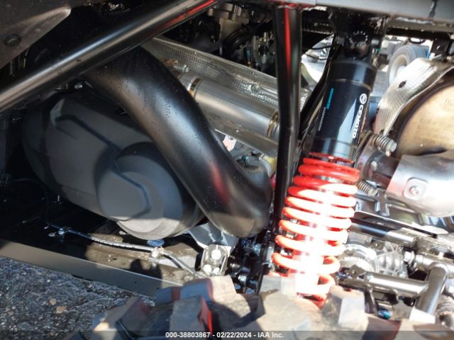 2023 CF MOTO ZFORCE LCELV1ZK0P6001407 Photo 8