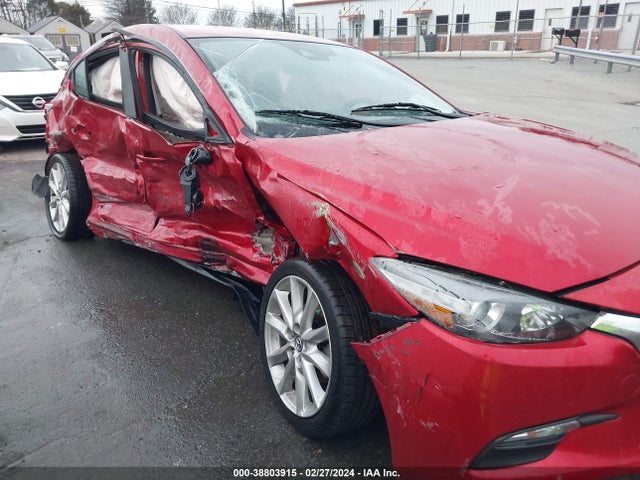 3MZBN1L76HM135580 Mazda Mazda3 Touring