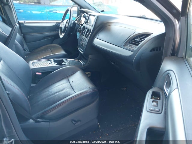 2018 DODGE GRAND CARAVAN GT VIN: 2C4RDGEG2JR238210