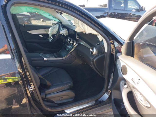 W1N0G8DB5NV384527 Mercedes-Benz Glc 300 Suv