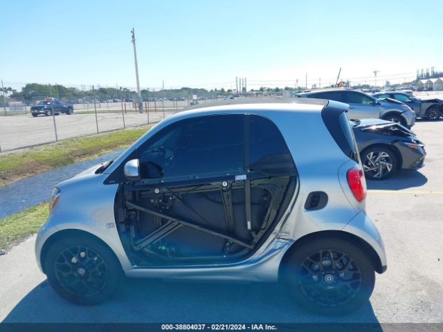 WMEFJ9BA6JK322070 Smart Fortwo Electric Drive Passion/prime/pure