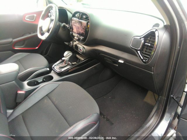 KNDJ53AU4P7888956 KIA Soul Gt-line