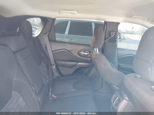 1C4PJMCB4KD279691 Jeep Cherokee North