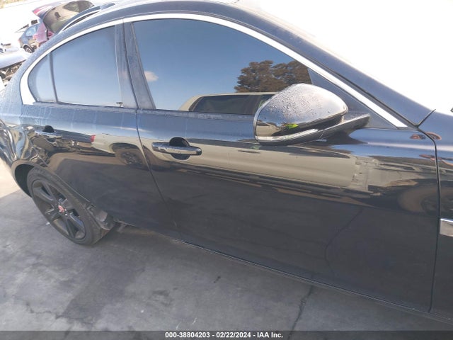 SAJAD4FXXJCP22470 Jaguar Xe 25t Premium
