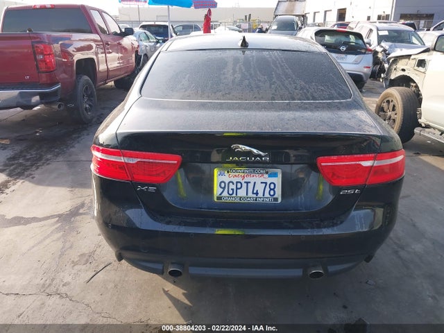 SAJAD4FXXJCP22470 Jaguar Xe 25t Premium