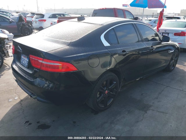 2018 JAGUAR XE SAJAD4FXXJCP22470 Photo 3