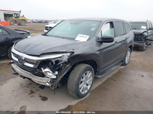 Honda PILOT LX 2019 5FNYF5H15KB020454 Image 2