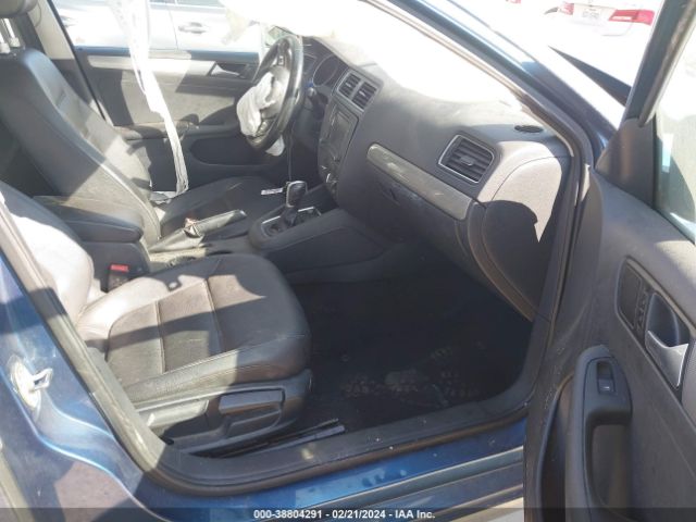 3VWDB7AJ1HM266533 Volkswagen Jetta 1.4t Se
