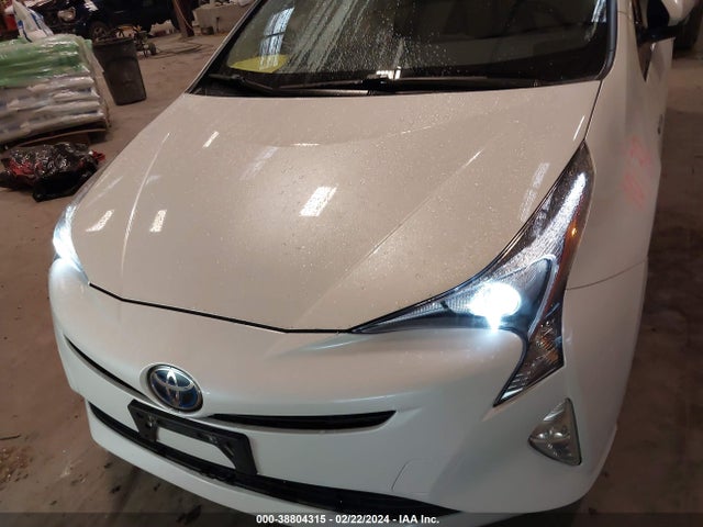 Toyota Prius Four Touring 2016 JTDKARFU6G3008875 Image 12