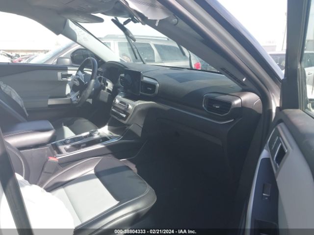 2022 FORD EXPLORER 1FMSK8DH6NGA17235 Photo 4