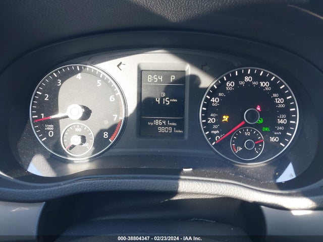 1VWAT7A32FC039366 Volkswagen Passat 1.8t S