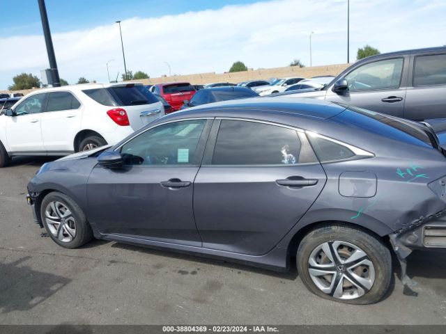 2HGFC2F5XHH557975 Honda Civic Lx