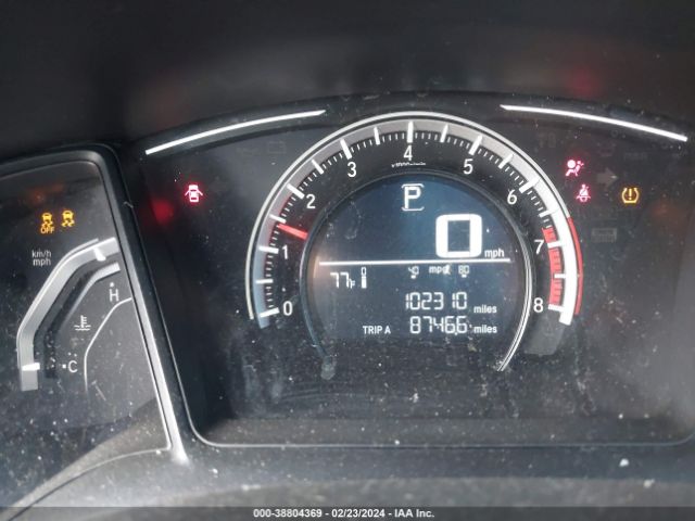 2HGFC2F5XHH557975 Honda Civic Lx