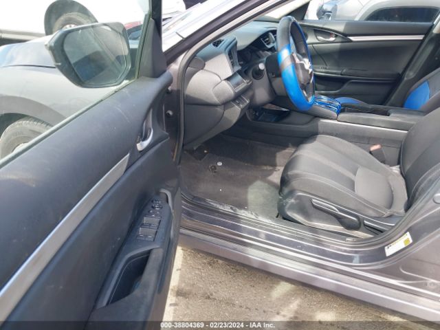 2HGFC2F5XHH557975 Honda Civic Lx