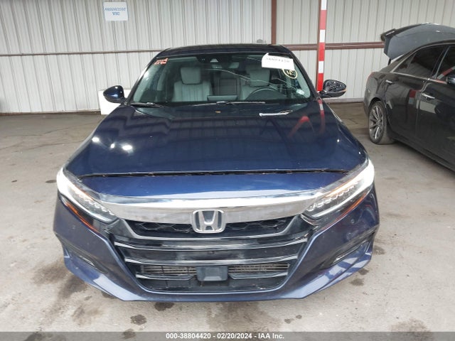 Honda Accord Touring 2018 1HGCV1F95JA202856 Image 12