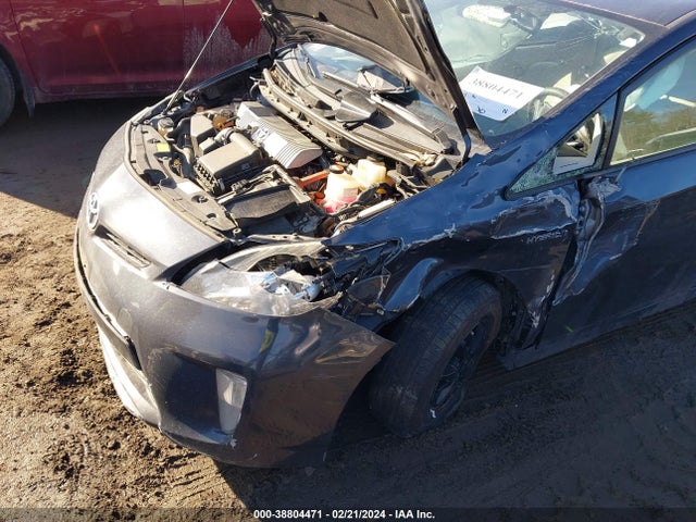 Toyota Prius Two 2015 JTDKN3DU7F1889651 Image 20