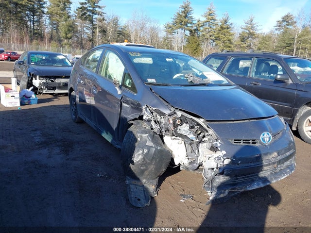 Toyota Prius Two 2015 JTDKN3DU7F1889651 Image 6