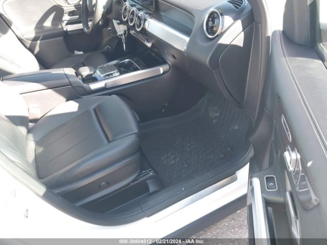 W1N4M4HB6LW027118 Mercedes-Benz Glb 250 4matic