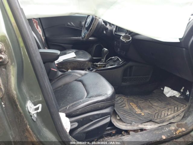3C4NJDCB4JT414958 Jeep Compass Limited