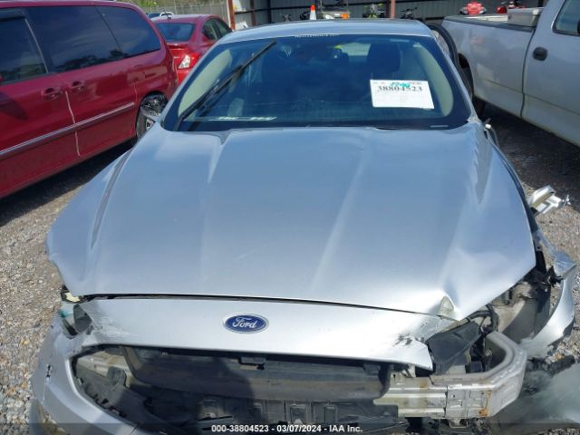 3FA6P0H78HR151175 Ford FUSION SE