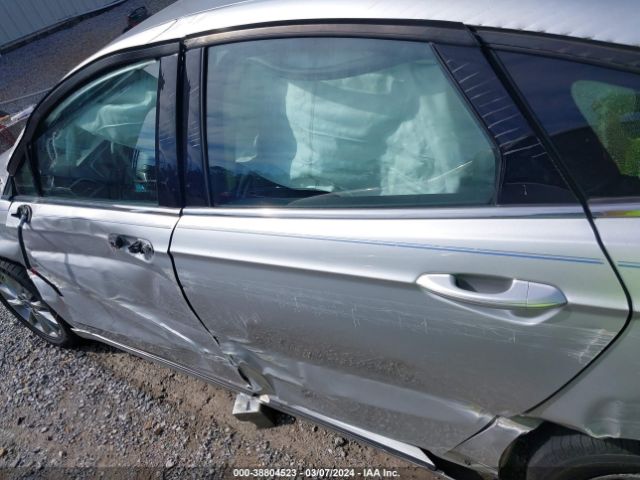 3FA6P0H78HR151175 Ford FUSION SE