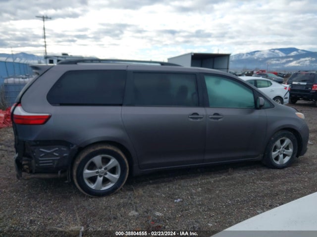 Toyota Sienna Le 8 Passenger 2015 5TDKK3DC4FS604360 Image 14