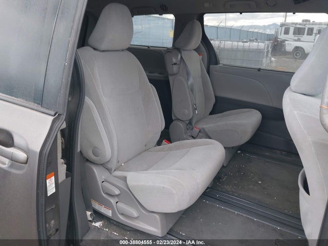 Toyota Sienna Le 8 Passenger 2015 5TDKK3DC4FS604360 Image 8