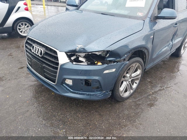 WA1ECCFS1JR023236 Audi Q3 2.0t Premium/2.0t Sport Premium