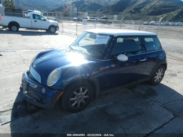 2004 MINI COOPER WMWRC33444TJ55747 Photo 1