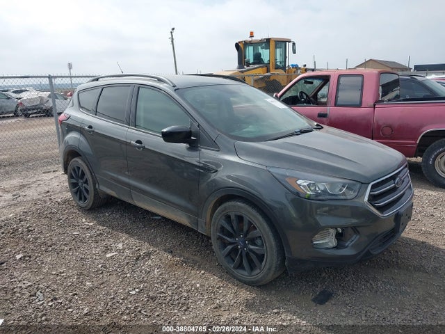 Ford ESCAPE SE 2019 1FMCU0GD0KUA18029 Image 1